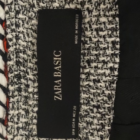 Zara Silver Tweed Blazer With Chenille Fringe Trim Size Medium EUC - Picture 9 of 16